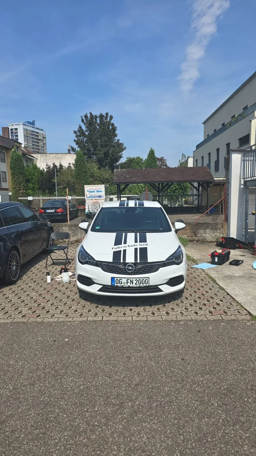 Automatik Fahrschulauto der Fahrschule N2K